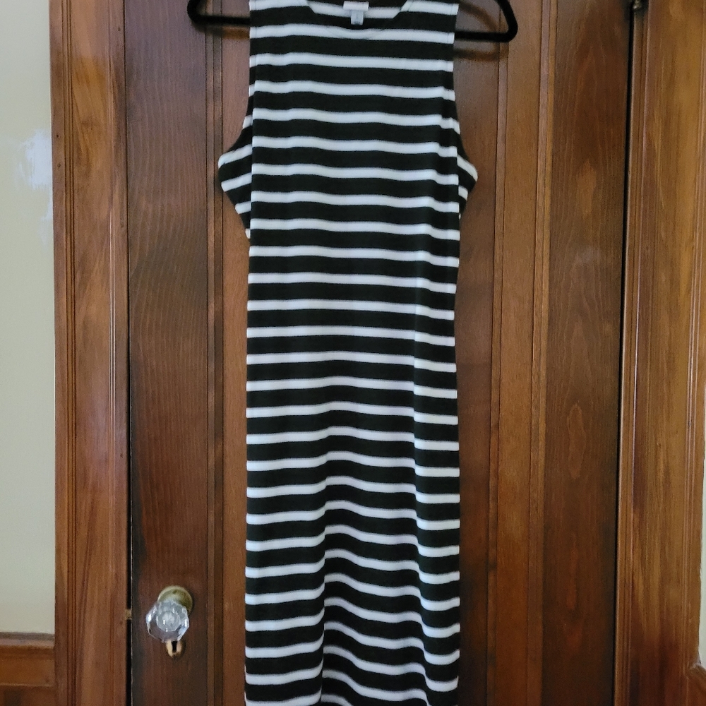 ANEWDAY racer back sleeveless, black and white strip dress.